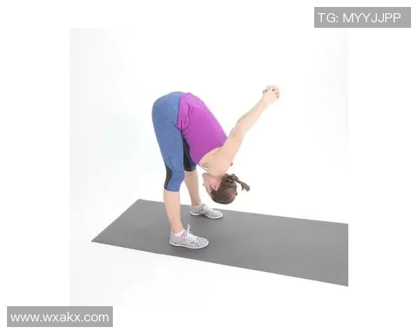 适合拉伸胳膊的健身器材推荐与使用技巧 适合拉伸胳膊的健身器材推荐与使用技巧