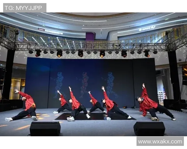 重庆街舞队个人能力引发热议舞者实力与团队协作的争论 重庆街舞队个人能力引发热议舞者实力与团队协作的争论